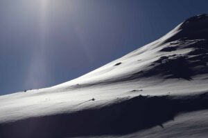 Read more about the article Betydelig snøskredfare i starten av vinterferien