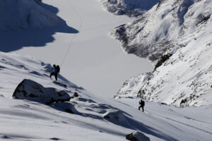 Read more about the article Fantastiske Besseggen vinterstid – 7 timer, 21 km og 700 høydemeter