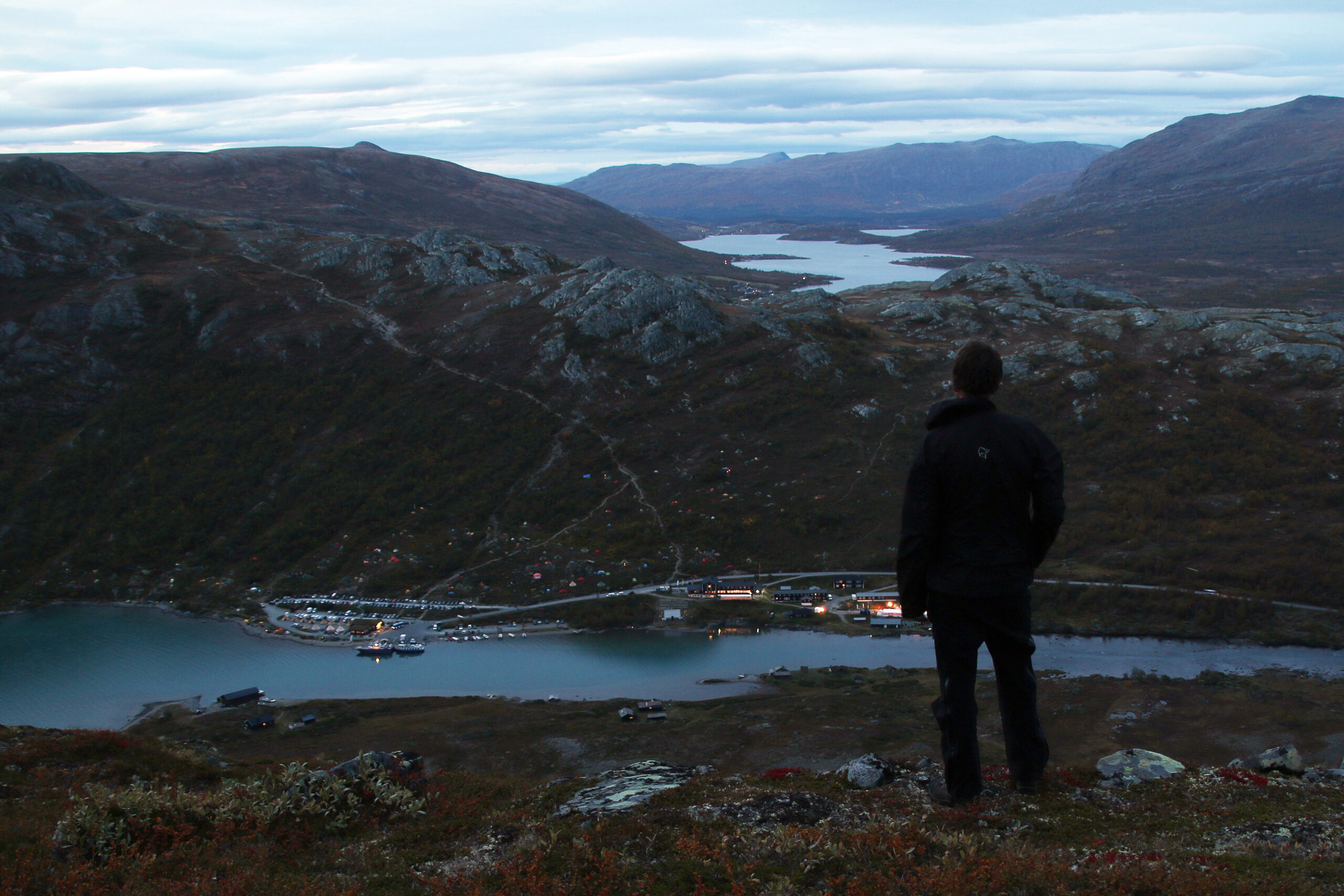 Read more about the article Se oversikten: Disse betjente DNT-hyttene er åpne i skolenes høstferie