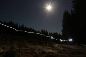 Read more about the article Earth Hour 23. mars: – Å gi en time til jorda kan være alt fra å slukke lysene til å gå en tur i naturen