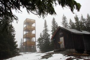 Read more about the article Til topps gjennom frisk gjørme og iskaldt smeltevann