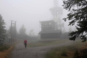 Read more about the article Til toppen av tåkefjellet