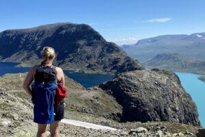 Read more about the article Dette er fjellturen Besseggen. Etappe for etappe. Tøffere enn mange tror.