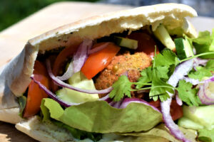 Read more about the article Falafel: Lag smaksrik streetfood på tur