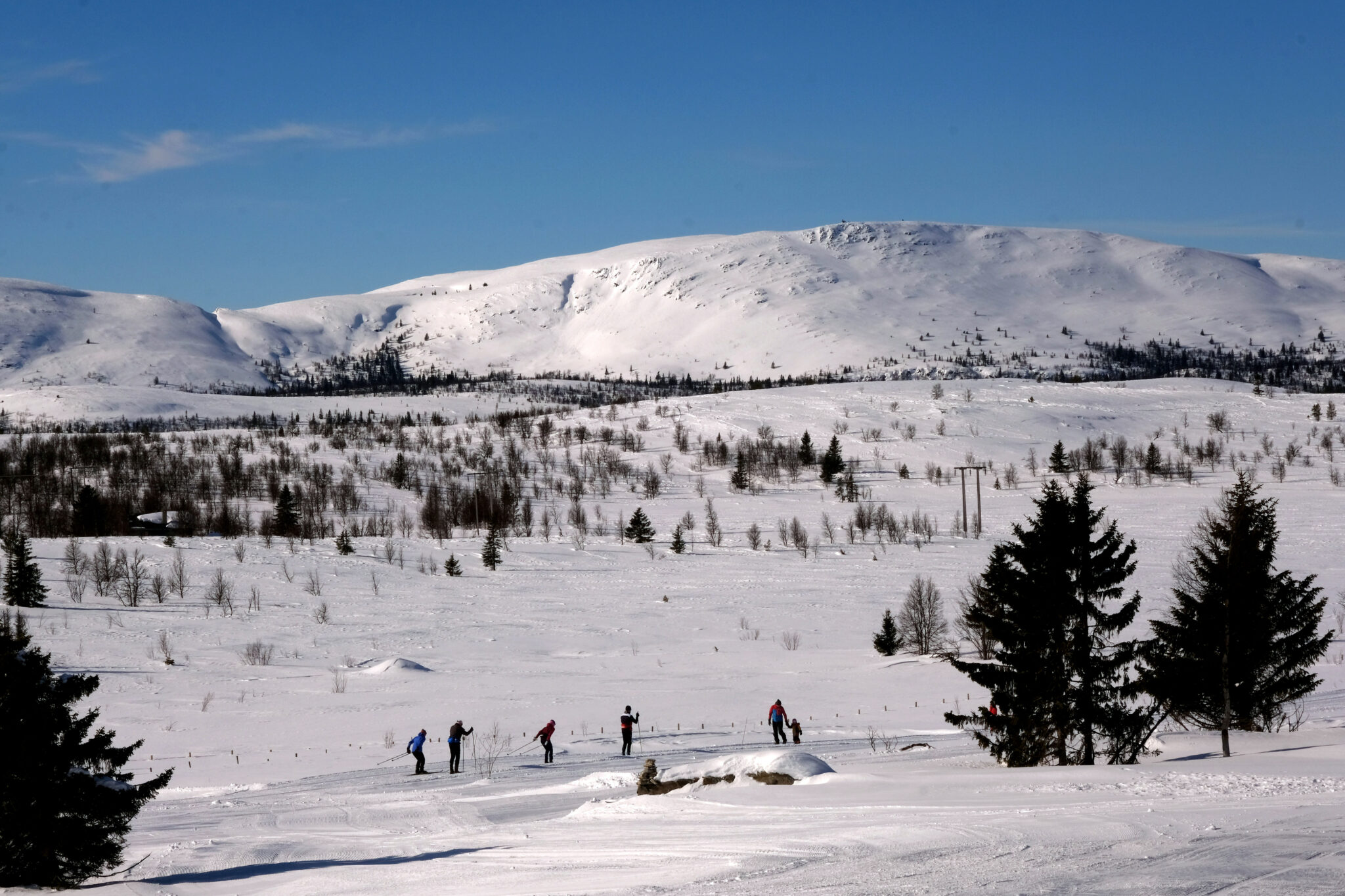 Read more about the article Advarer: Svake snølag gir økt skredfare i påsken
