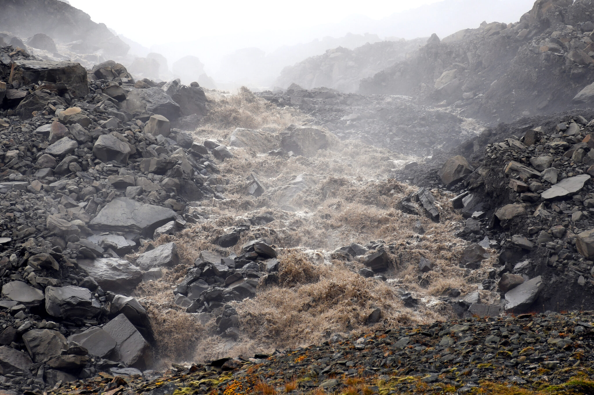 Read more about the article Isen forsvinner: Ny rapport om tilstanden i Arktis