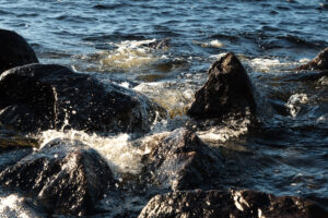 Read more about the article Flere alvorlige oppdrag: – Godt voksne menn, høy hastighet, promille og manglende bruk av flyteplagg